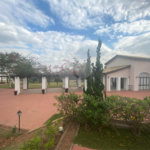 Casa à venda com 3 suítes no condomínio Vale da Santa Fé, Vinhedo - SP
