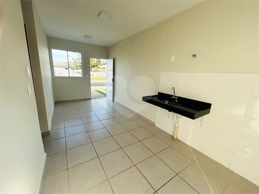Casa à venda com 2 quartos, sendo 1 suíte, no condomínio Palacio de Turim, Ribeirão Preto - SP