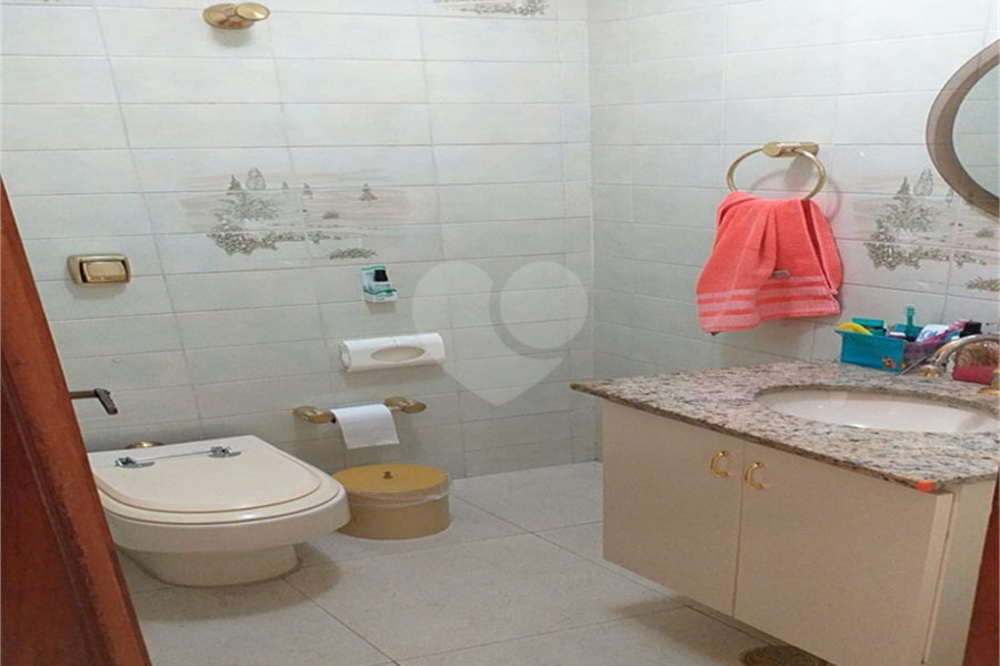 Sobrado à venda com 3 quartos em Vila Guilherme, São Paulo, SP