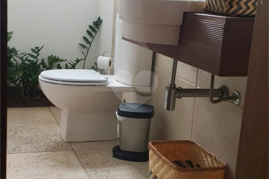 Sobrado à venda com 4 quartos, sendo 3 suítes, em Palmas do Tremembé, São Paulo, SP