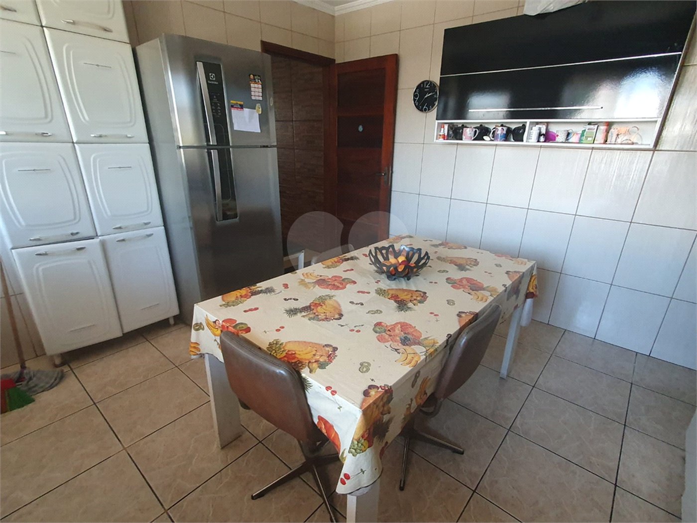 Casa Térrea à venda com 3 quartos, sendo 1 suíte, no Centro, Poá, SP