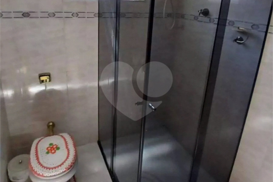 Sobrado à venda com 4 quartos, sendo 2 suítes, em Limão, São Paulo, SP