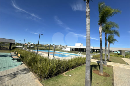 Casa à venda ou para alugar com 3 suítes no condomínio Terras Alpha Nova Esplanada, Votorantim - SP
