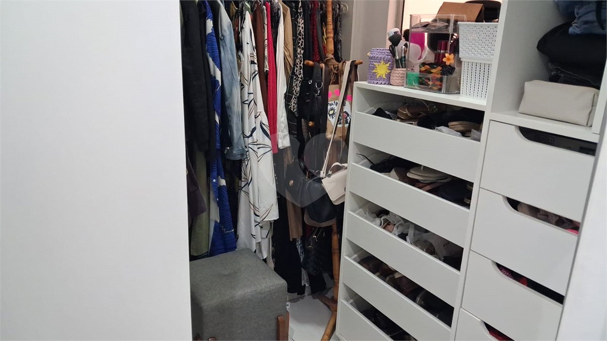 Apartamento à venda com 3 quartos, sendo 1 suíte, em Tijuca, Rio de Janeiro, RJ