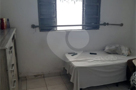 Sobrado à venda com 3 quartos em Loteamento Terras de São Pedro e São Paulo, Salto, SP