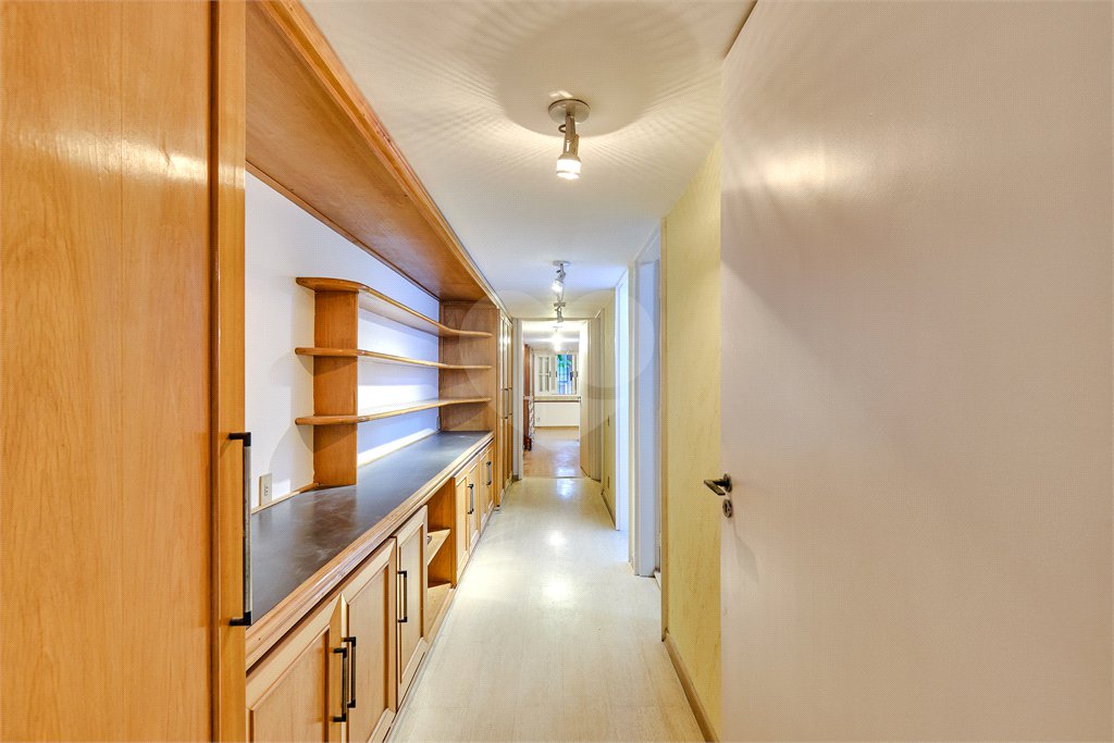Casa à venda com 3 quartos, sendo 1 suíte, em Brooklin, São Paulo, SP