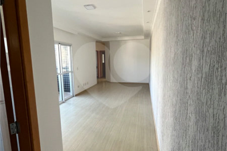 Apartamento para alugar com 3 quartos, sendo 1 suíte, em Vila Lusitânia, São Bernardo do Campo, SP