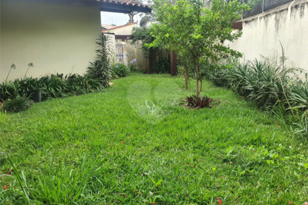 Casa à venda com 4 quartos, sendo 1 suíte, em Interlagos, São Paulo, SP