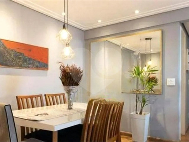 Apartamento à venda com 3 quartos, sendo 1 suíte,  em Saúde, São Paulo, SP
