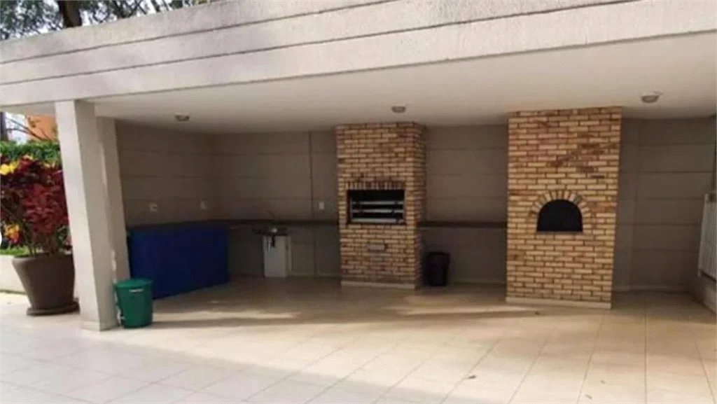 Apartamento à venda com 3 quartos, sendo 1 suíte,  em Vila Andrade, São Paulo, SP