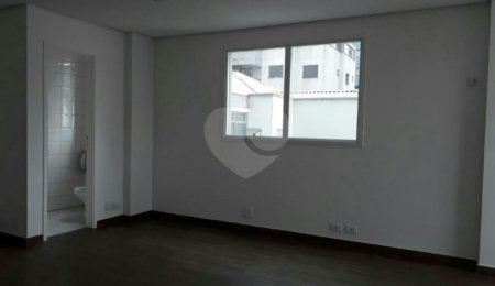 Sala à venda em Água Fria, São Paulo, SP