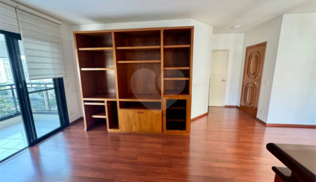 Apartamento à venda com 4 quartos, sendo 2 suítes,  em Pinheiros, São Paulo, SP