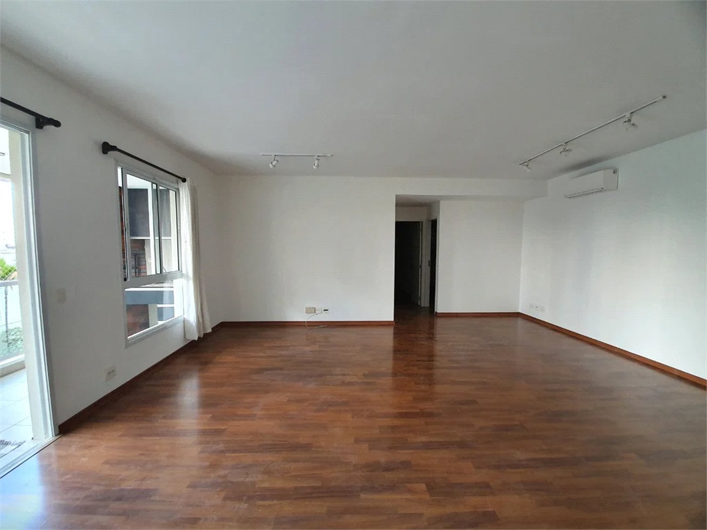 Apartamento à venda ou para alugar com 3 quartos, sendo 2 suítes, em Vila Leopoldina, São Paulo, SP