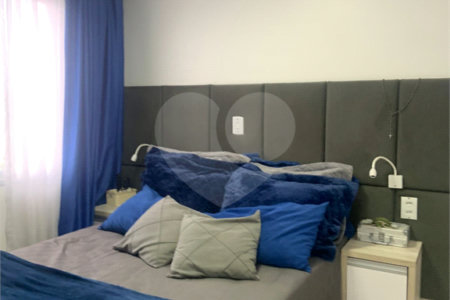 Apartamento à venda com 2 quartos, sendo 1 suíte, em Santo Antônio, Osasco, SP