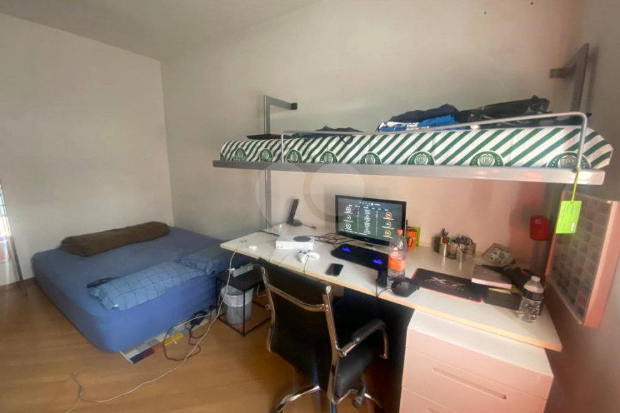 Casa à venda com 4 quartos, sendo 2 suítes, em Parada Inglesa, São Paulo, SP