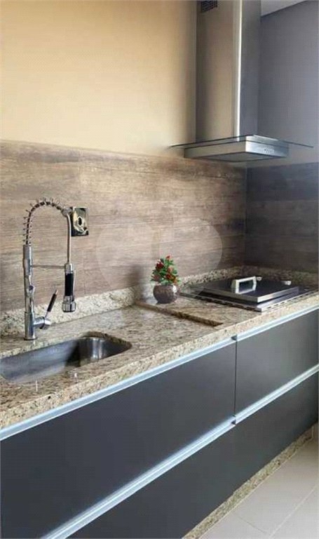 Apartamento à venda com 3 quartos, sendo 1 suíte,  em Parque Campolim, Sorocaba, SP