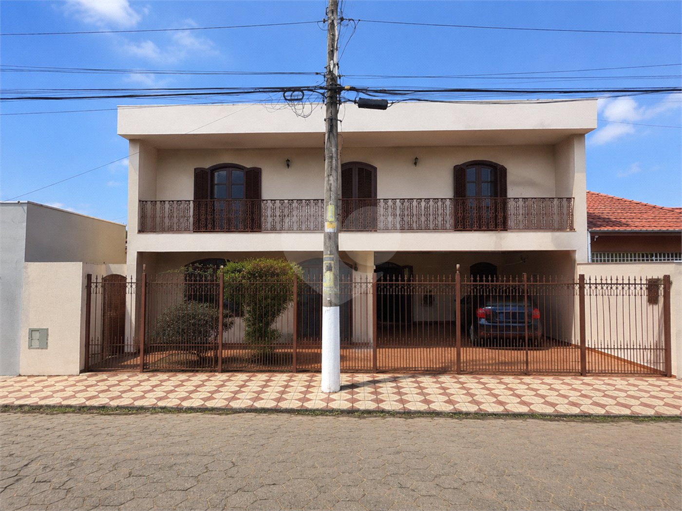 Casa à venda com 4 suítes em Jardim Itália, Itapetininga, SP