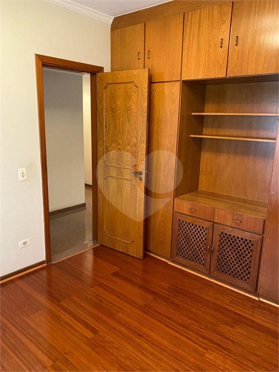 Apartamento à venda com 3 quartos, sendo 1 suíte, em Vila Clementino, São Paulo, SP