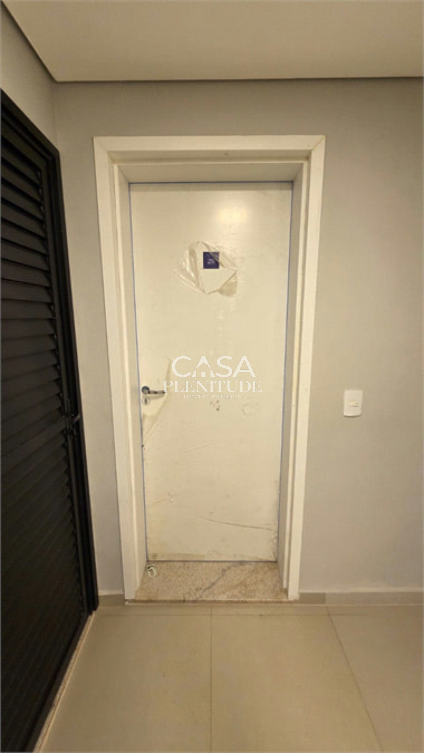 Duplex à venda ou para alugar com 4 quartos, sendo 5 suítes, em Parque Campolim, Sorocaba, SP