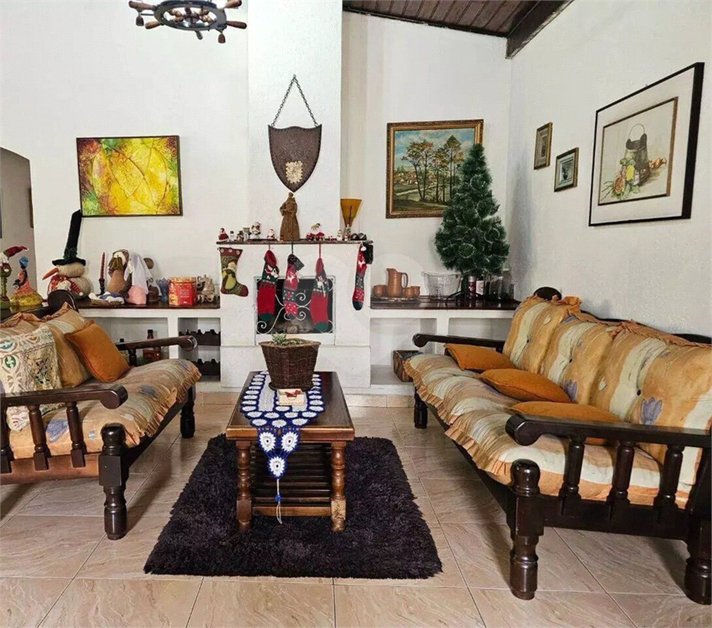 Casa Térrea à venda com 3 quartos, sendo 1 suíte, no Centro, Poá, SP