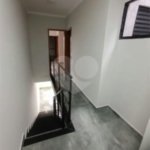 Sobrado à venda com 3 quartos, sendo 1 suíte, em Vila Marina, São Paulo, SP