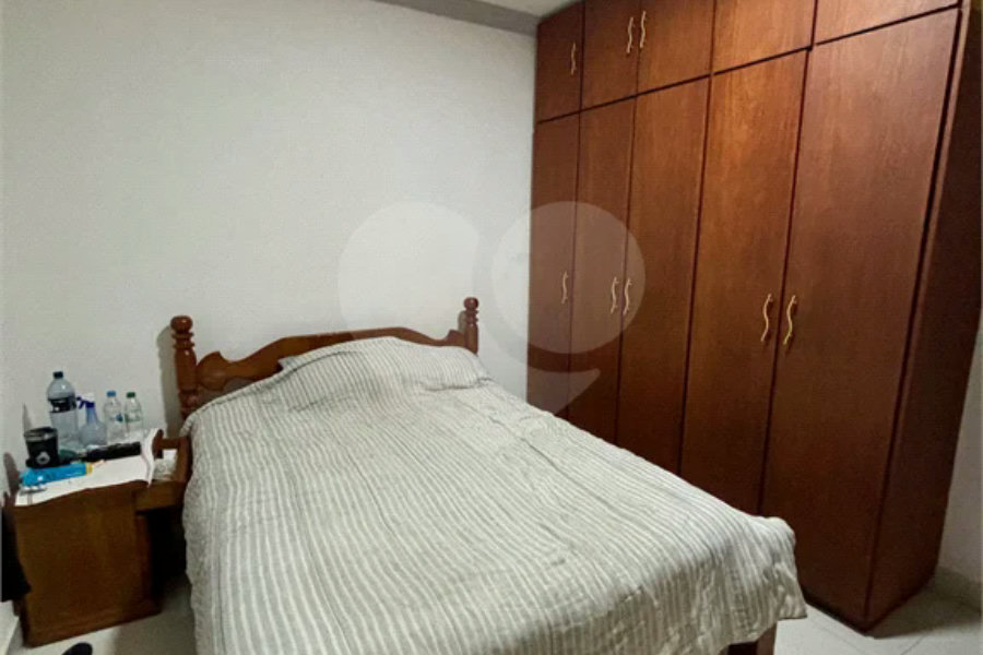 Casa à venda com 4 quartos, sendo 3 suítes, no condomínio Tremembé, São Paulo - SP