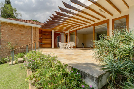 Casa Térrea à venda com 4 quartos, sendo 1 suíte, em Chácara Monte Alegre, São Paulo, SP