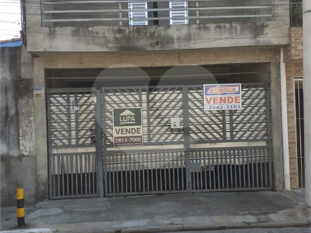 Sobrado à venda com 3 quartos em Jardim Presidente Dutra, Guarulhos, SP