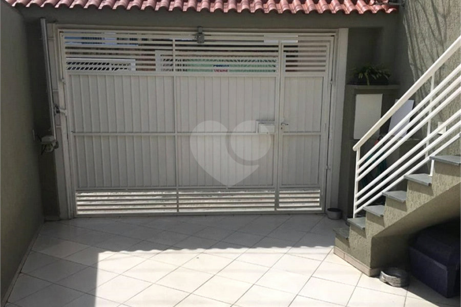 Casa à venda com 3 quartos, sendo 1 suíte, no condomínio 658, São Paulo - SP