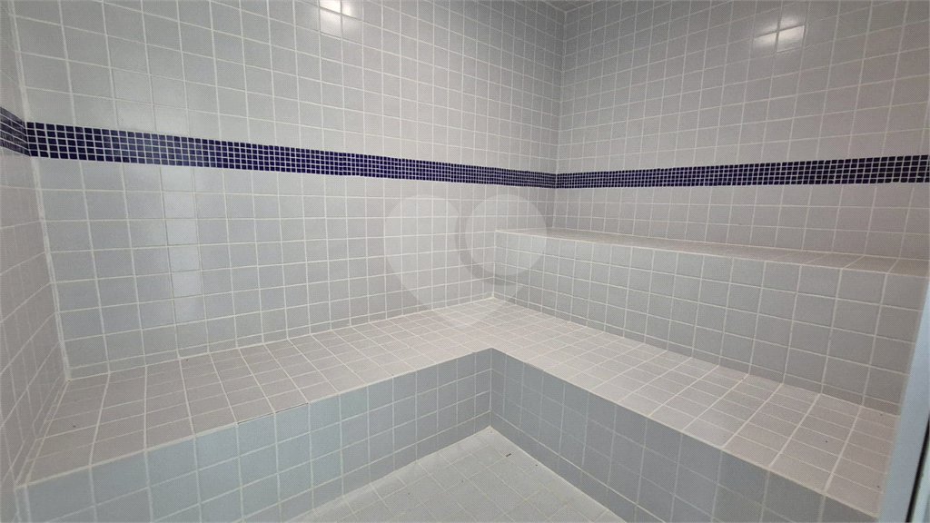 Casa à venda com 5 suítes no condomínio Lago Azul 1, Araçoiaba da Serra - SP