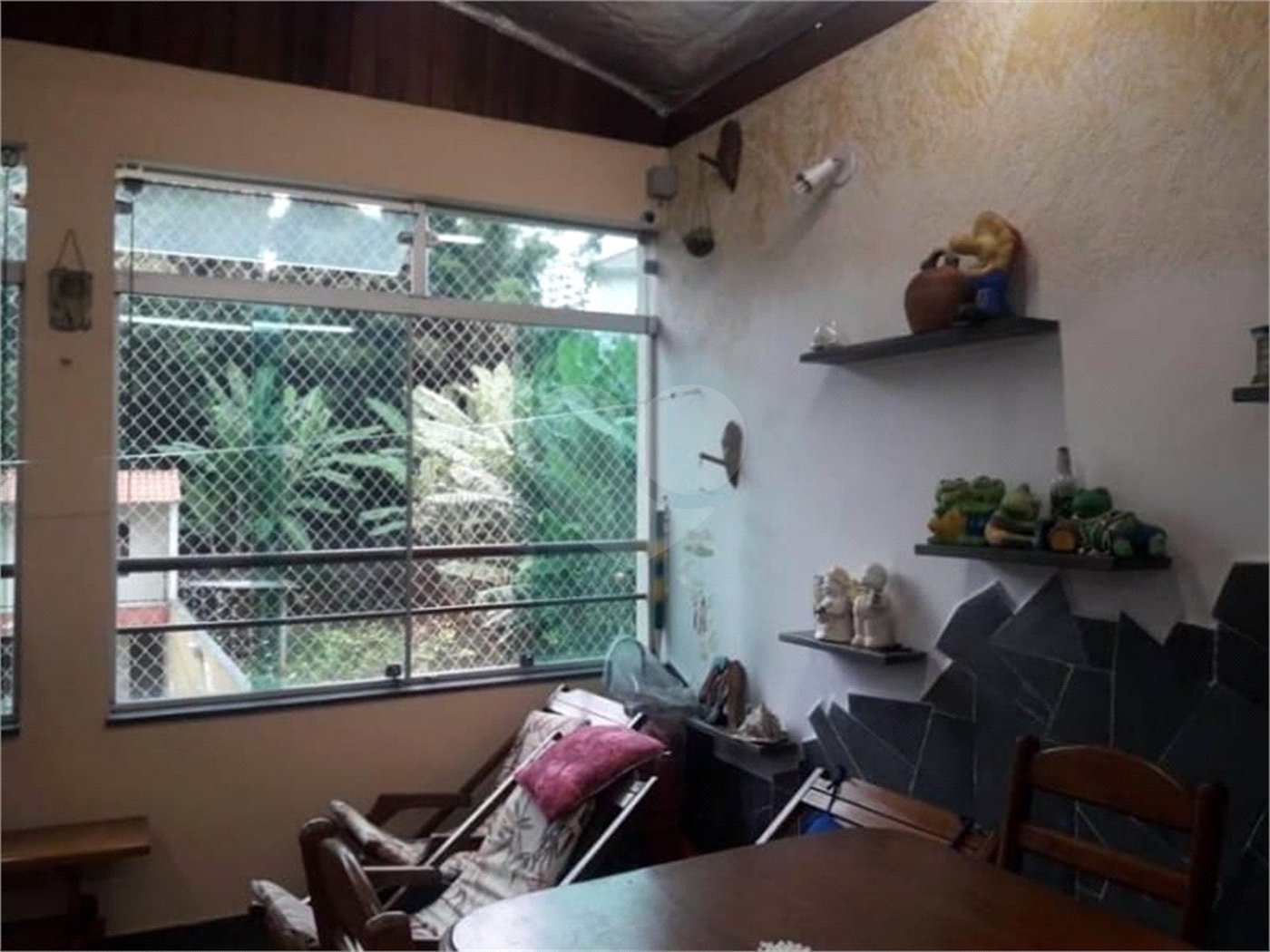Sobrado à venda com 6 quartos, sendo 2 suítes, em Horto Florestal, São Paulo, SP