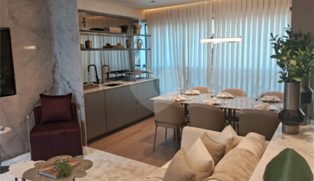Apartamento à venda com 3 suítes em Vila Mariana, São Paulo, SP