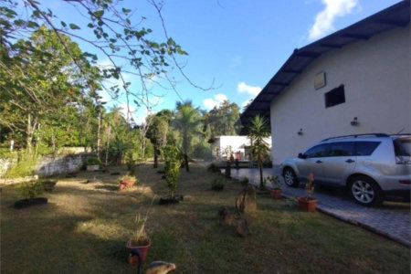Chácara à venda com 4 quartos em Aguapeú, Itanhaém, SP