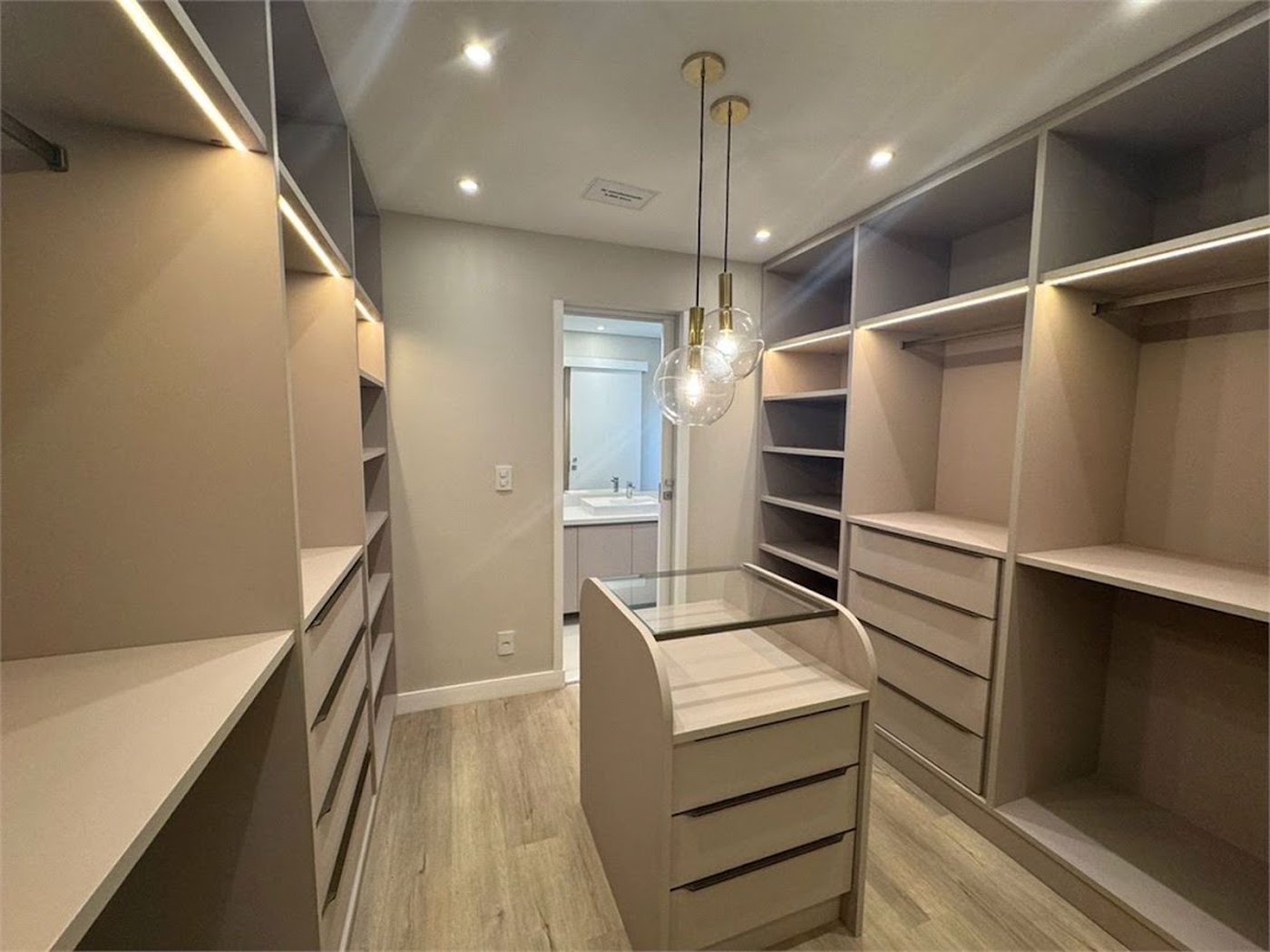 Apartamento com 4 dormitórios à venda, 295 m² por R$ 3.200.000,00 - Boqueirão - Santos/SP