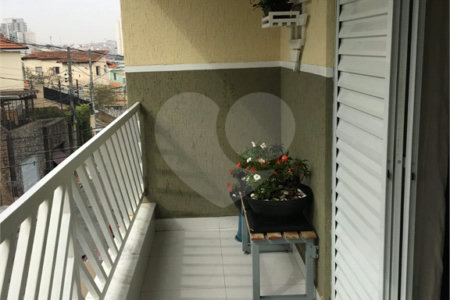 Sobrado à venda com 3 suítes em Vila Nivi, São Paulo, SP
