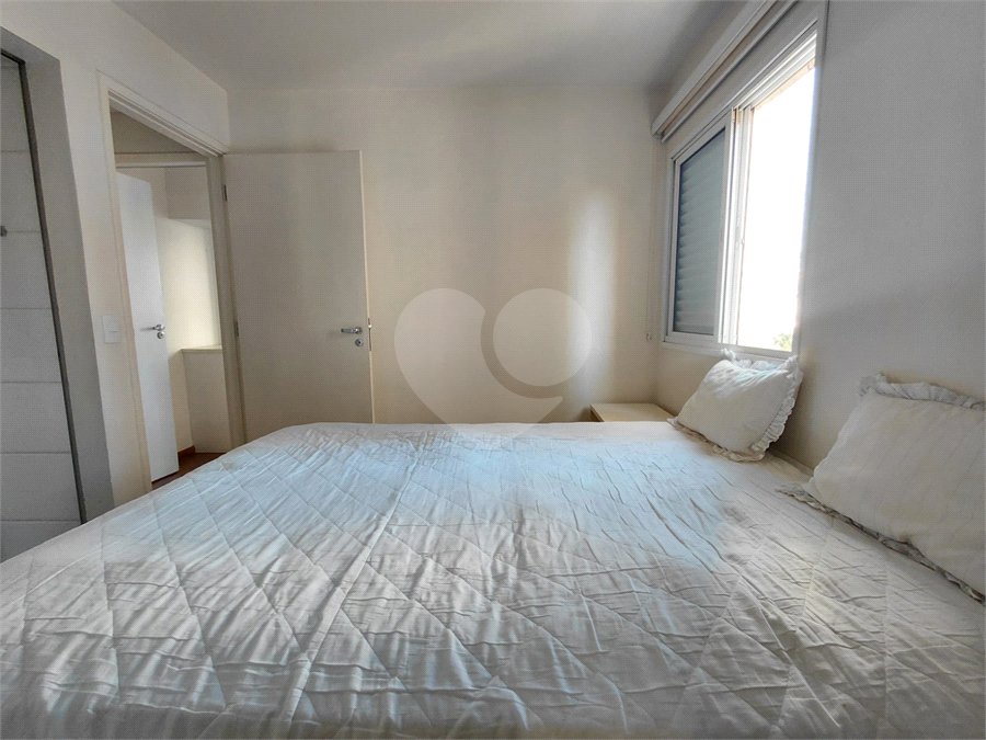 Apartamento à venda com 3 quartos, sendo 1 suíte,  em Vila Romana, São Paulo, SP