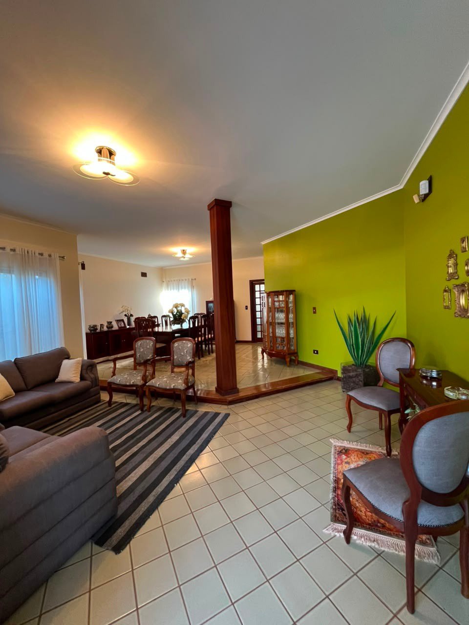 Casa à venda com 3 quartos, sendo 1 suíte,  em Santos Dumont, Três Lagoas, MS