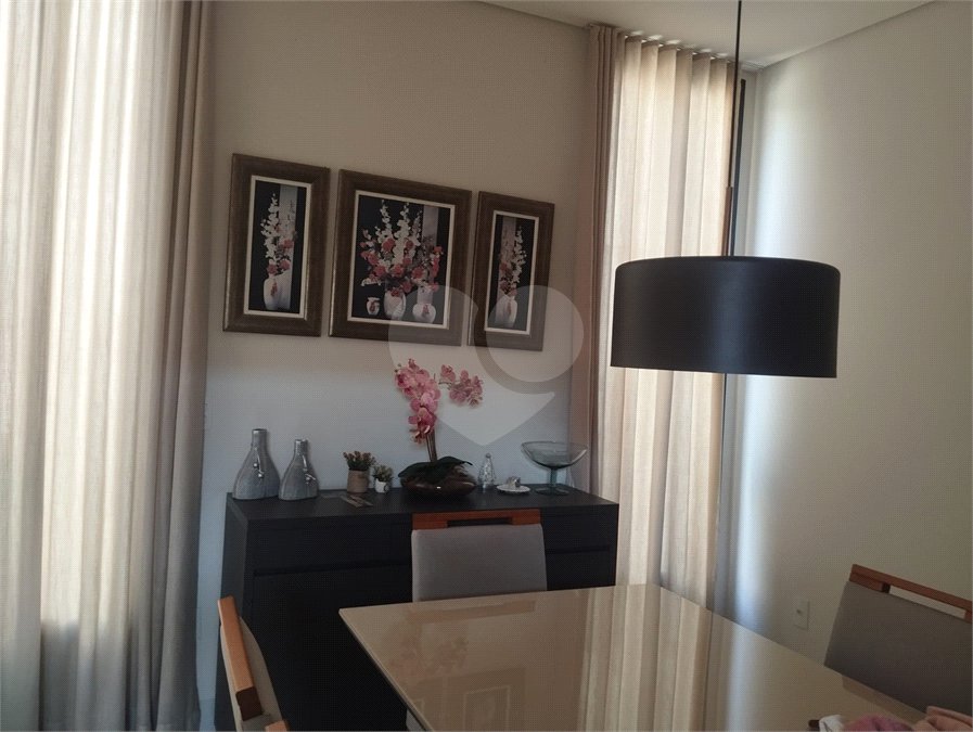 Casa à venda com 3 suítes em Jardim Salto Grande, Araraquara, SP