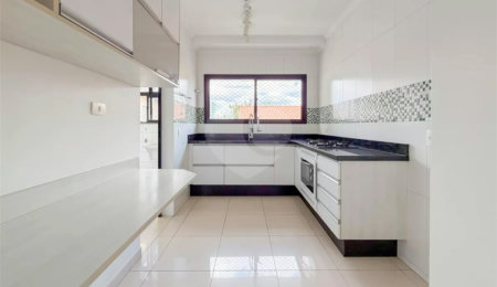 Apartamento à venda com 3 quartos, sendo 1 suíte,  em Ipiranga, São Paulo, SP