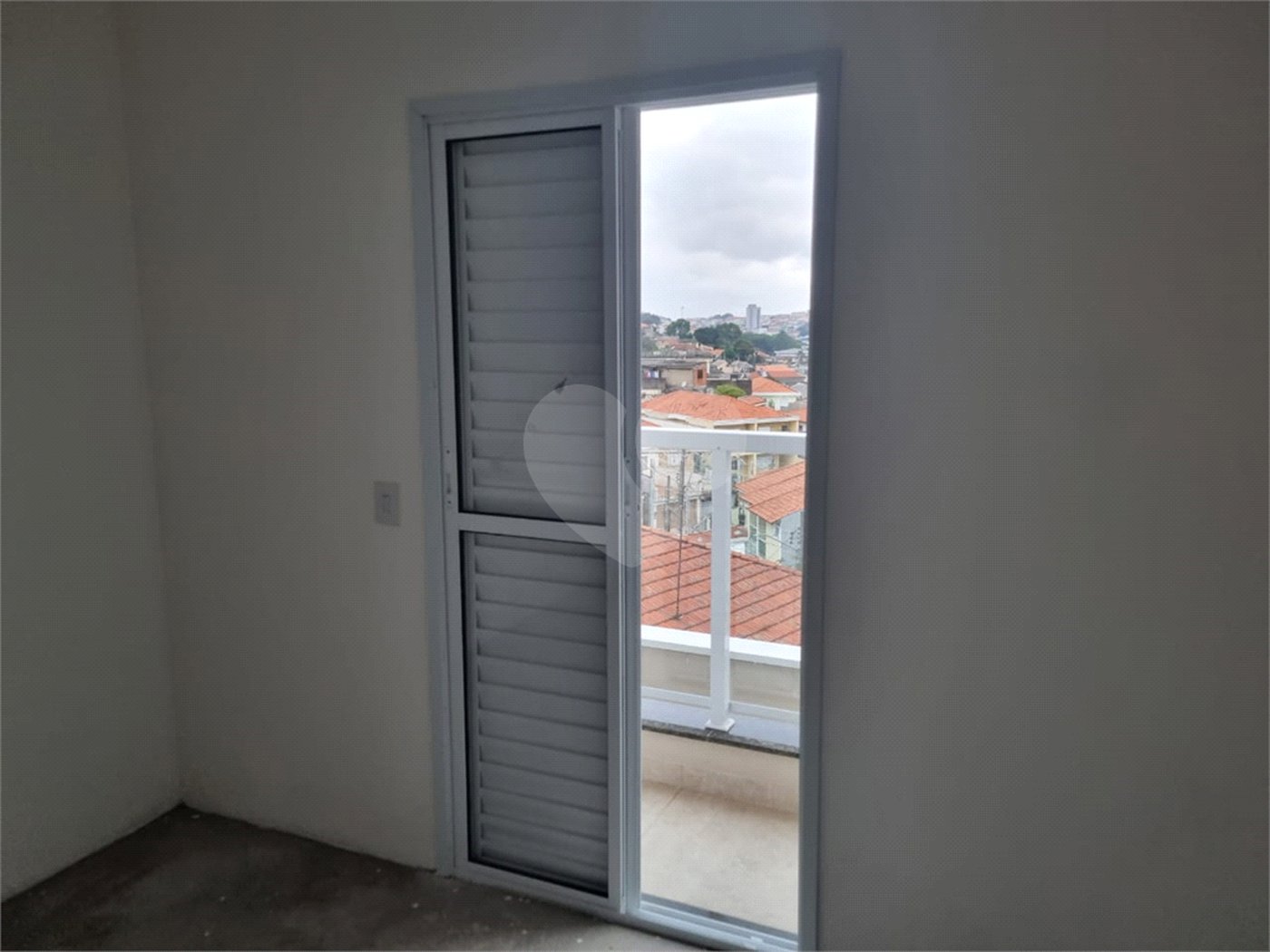Sobrado à venda com 3 quartos, sendo 1 suíte, em Vila Mazzei, São Paulo, SP
