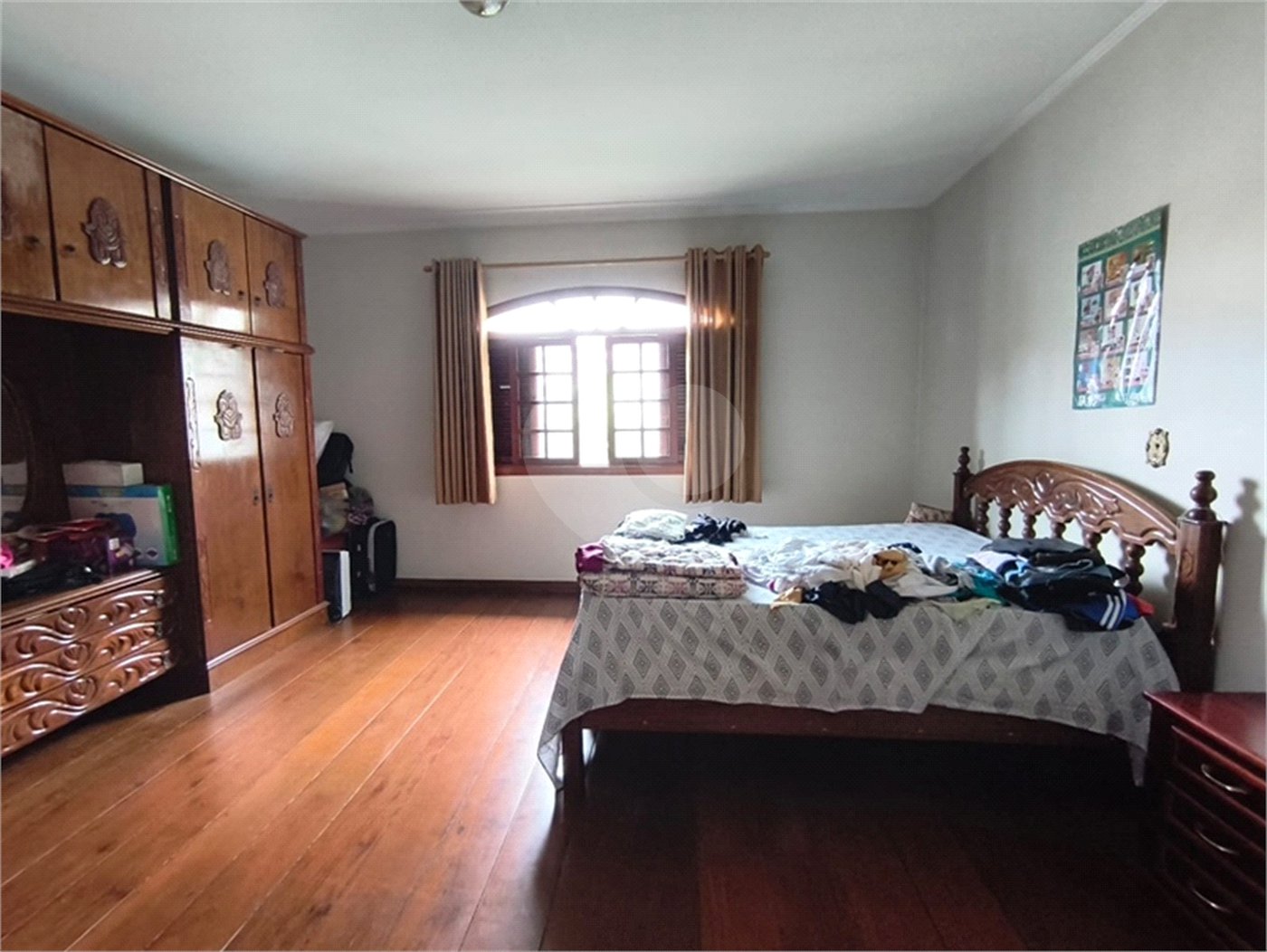 Sobrado à venda com 4 suítes em Santana, São Paulo, SP