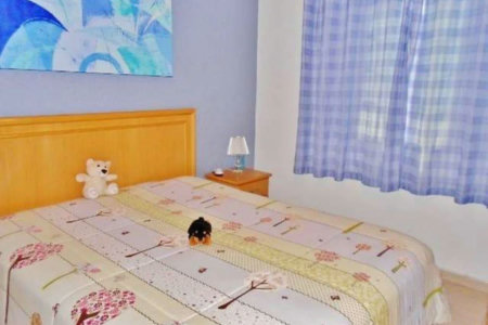 Casa à venda com 3 quartos, sendo 1 suíte,  no condomínio Villaggio DI Firenze, São Paulo - SP