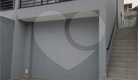 Sobrado à venda com 3 quartos, sendo 1 suíte,  em Jardim Maristela, Atibaia, SP