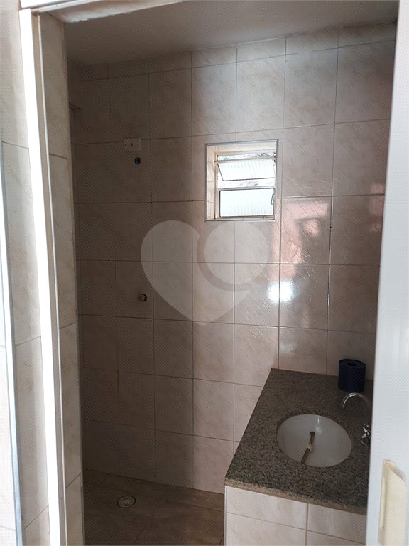 Casa à venda com 4 quartos, sendo 1 suíte, em Vila Pirajussara, São Paulo, SP