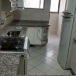 Apartamento à venda com 2 quartos, sendo 1 suíte, em Vila Tupi, Praia Grande, SP