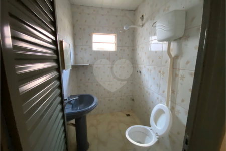 Casa à venda ou para alugar com 10 quartos no Centro, Ponta Porã, MS