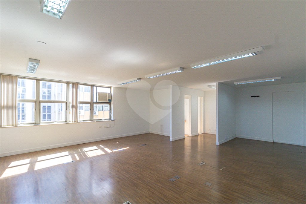 Sala à venda em Bela Vista, São Paulo, SP