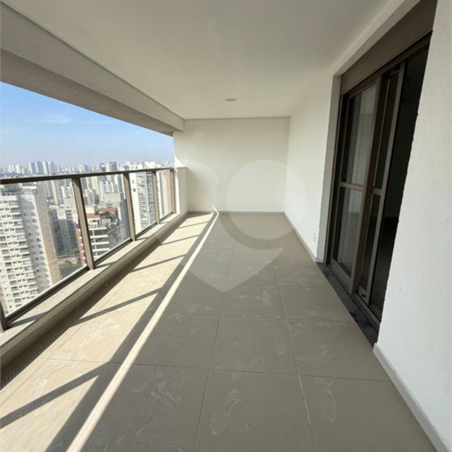 Apartamento à venda com 4 suítes em Vila Mariana, São Paulo, SP