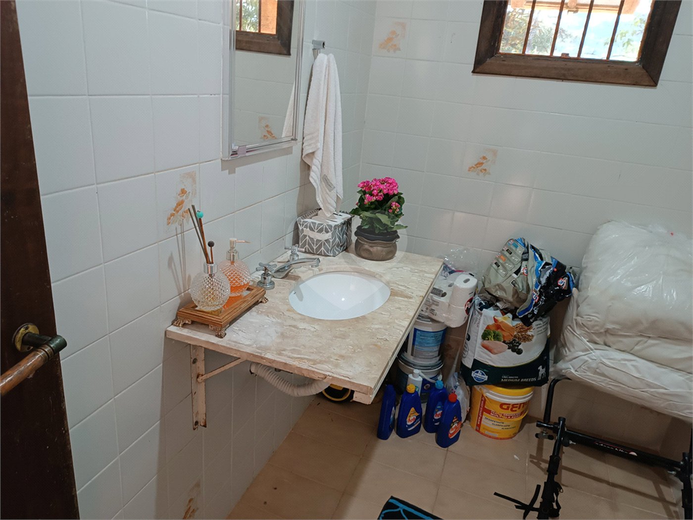 Chácara à venda com 2 quartos, sendo 1 suíte, em Caete (mailasqui), São Roque, SP