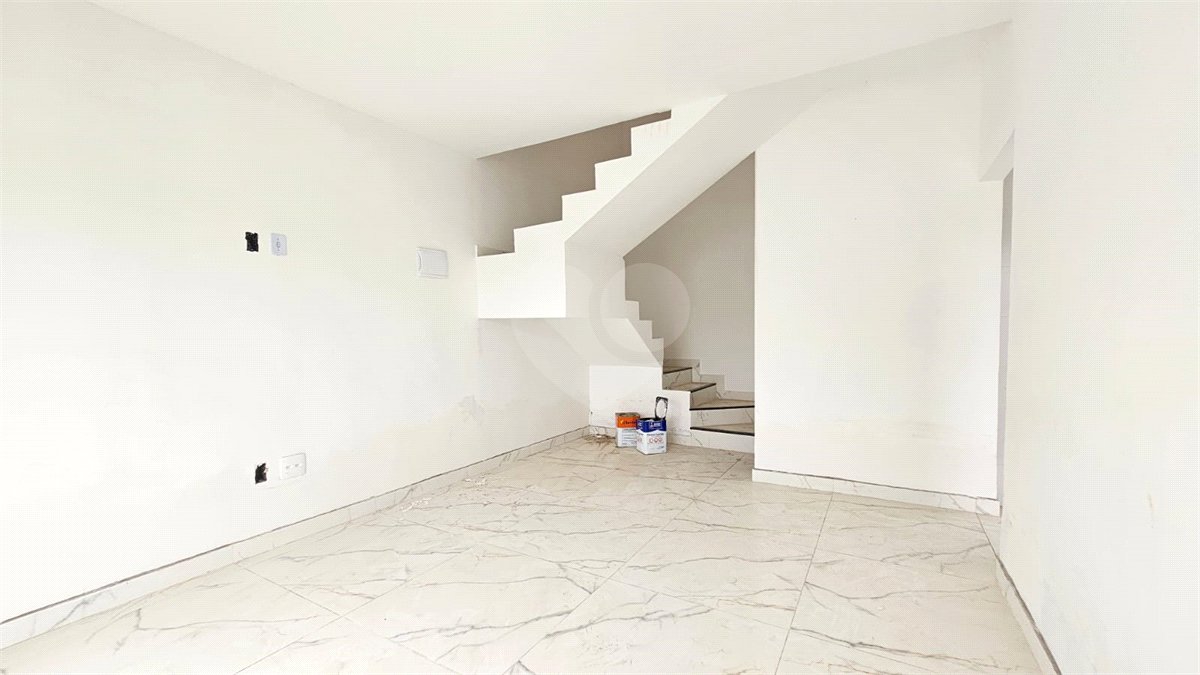 Casa à venda com 2 suítes no condomínio Loteamento Monte Libano, Rio de Janeiro - RJ